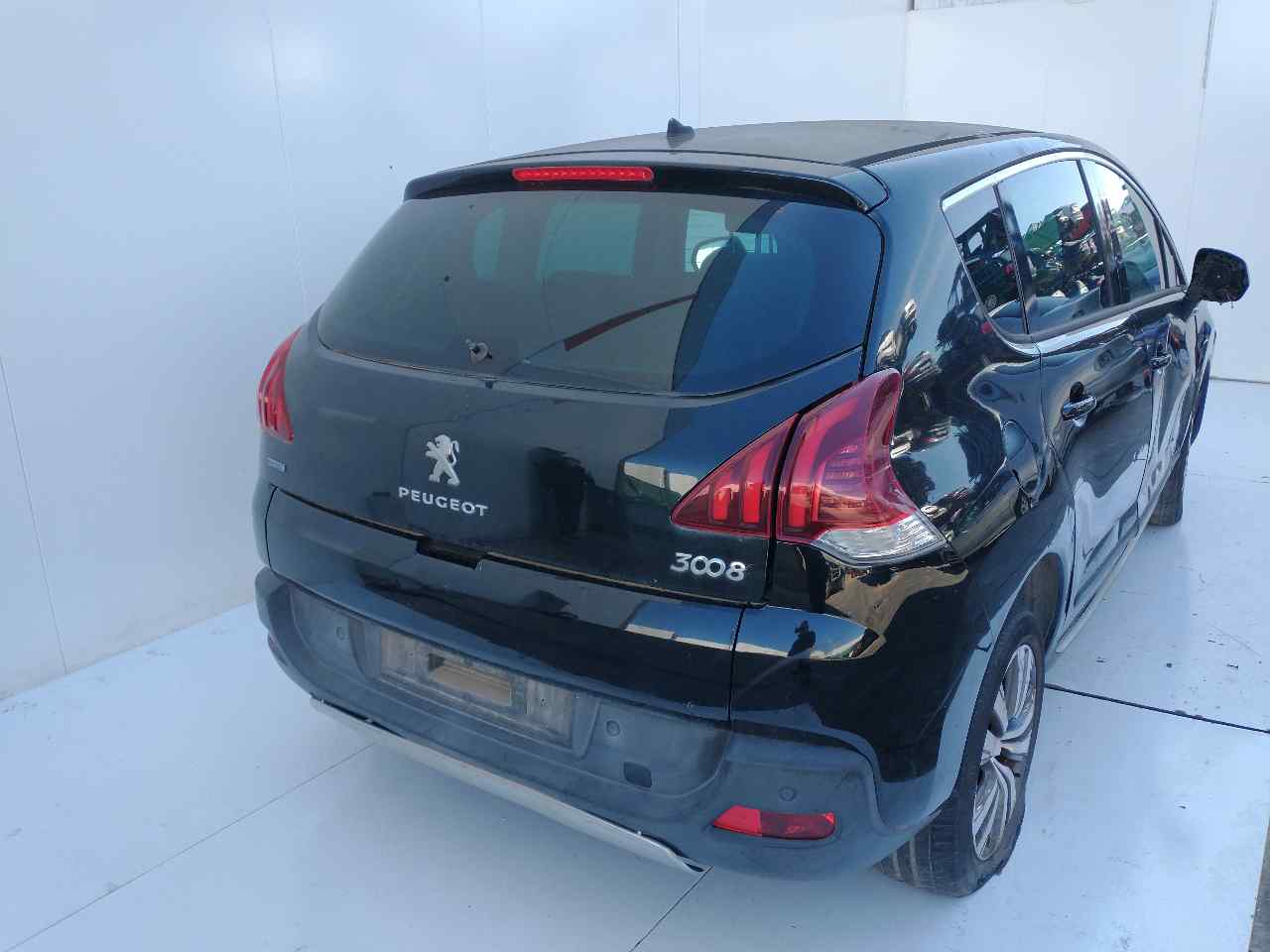 PEUGEOT 3008 1 generation (2010-2016) Starteris 0001174601, 9675660680 19977137