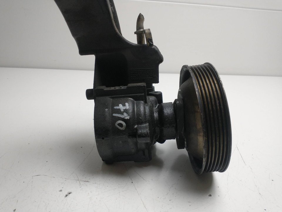 NISSAN Насос гидроусилителя 26103252FK,55183805 25950231