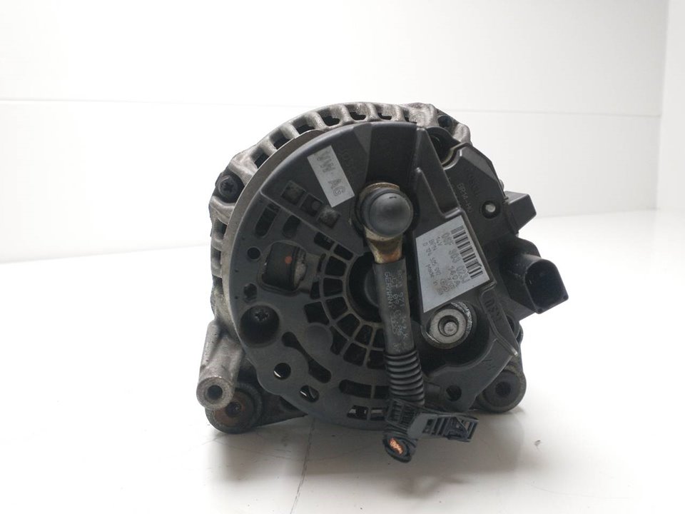 SUZUKI A4 B6/8E (2000-2005) Alternator 06F903023J,0124525092,F00M14537 20041405