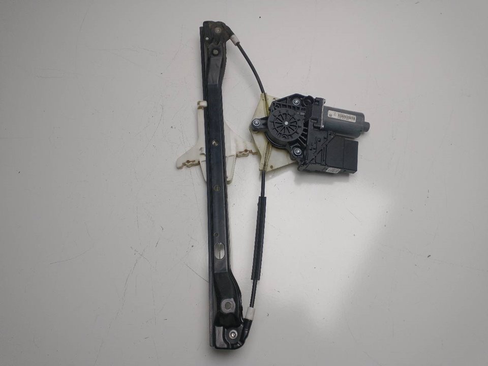 VOLKSWAGEN Golf Plus 2 generation (2009-2014) Rear Right Door Window Regulator 5M0839402C, 12V0130821430, 1K0959704K 20050858