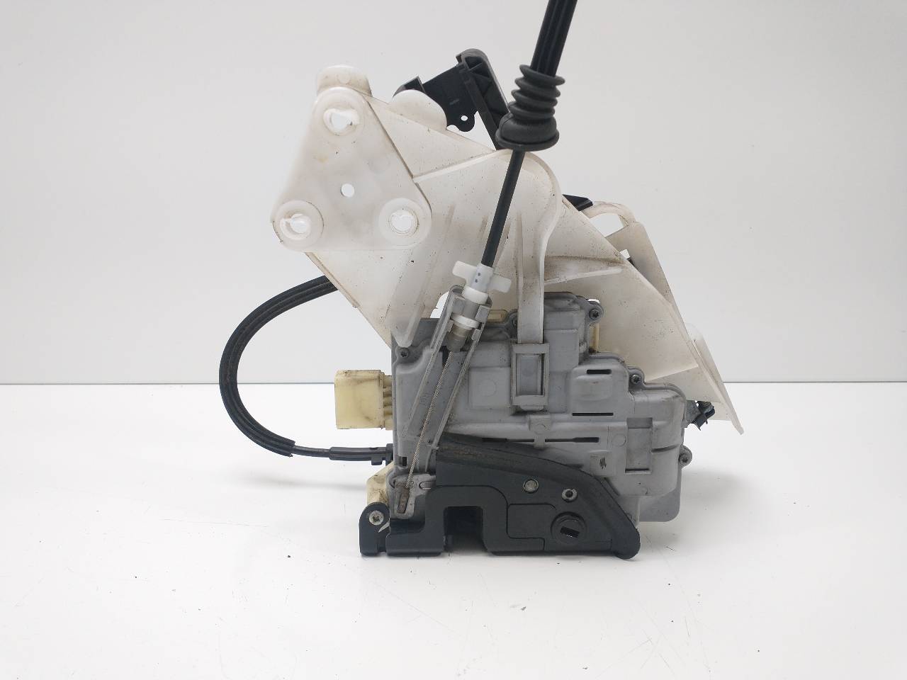 VOLKSWAGEN Passat B6 (2005-2010) Front Right Door Lock 3C4839016A 25950179