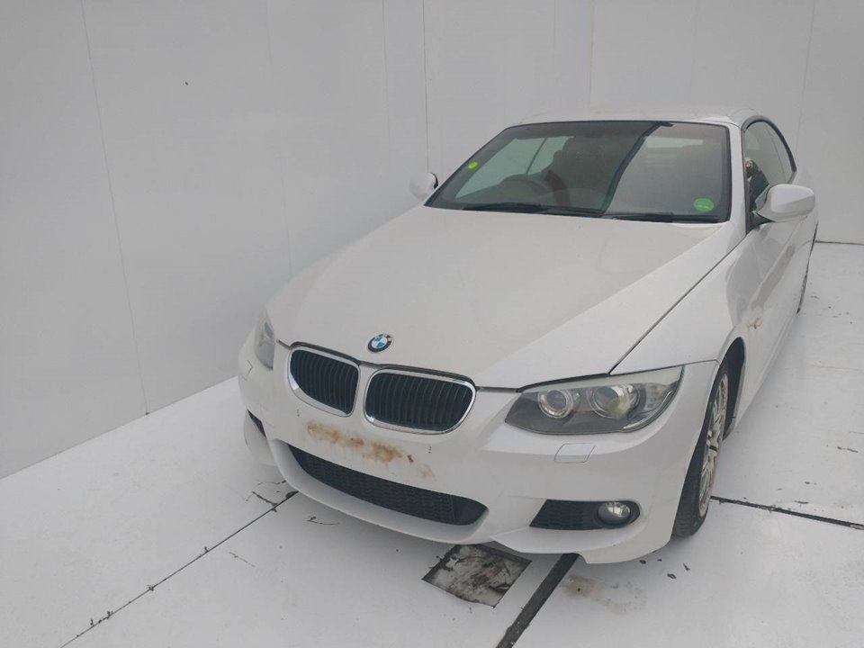 BMW 3 Series E90/E91/E92/E93 (2004-2013) Moottorin sylinterikansi 43311815380065,755916907,43311815380065 25951617