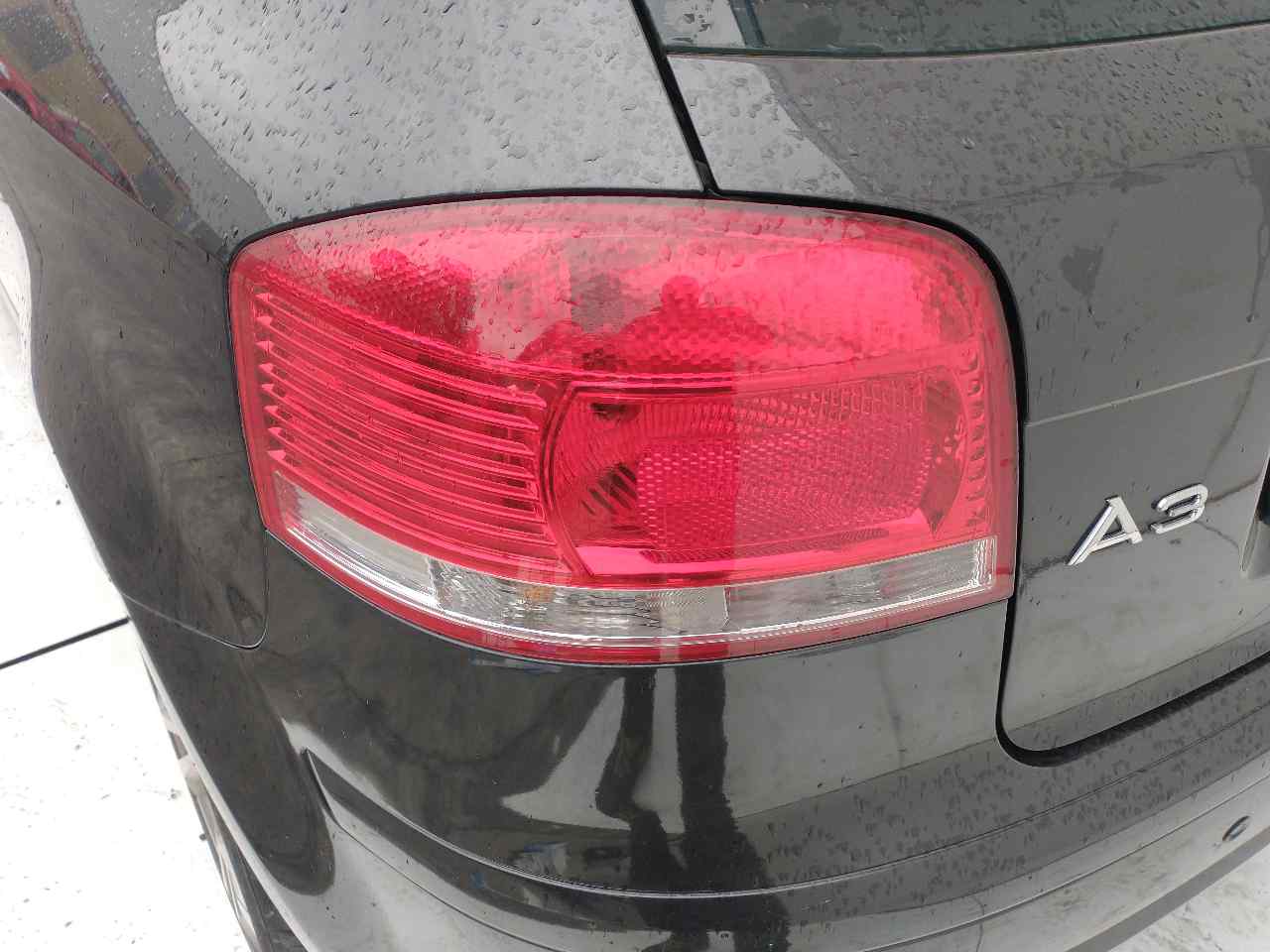 BMW A2 8Z (1999-2005) Rear Left Taillight 8P0945257 19983223