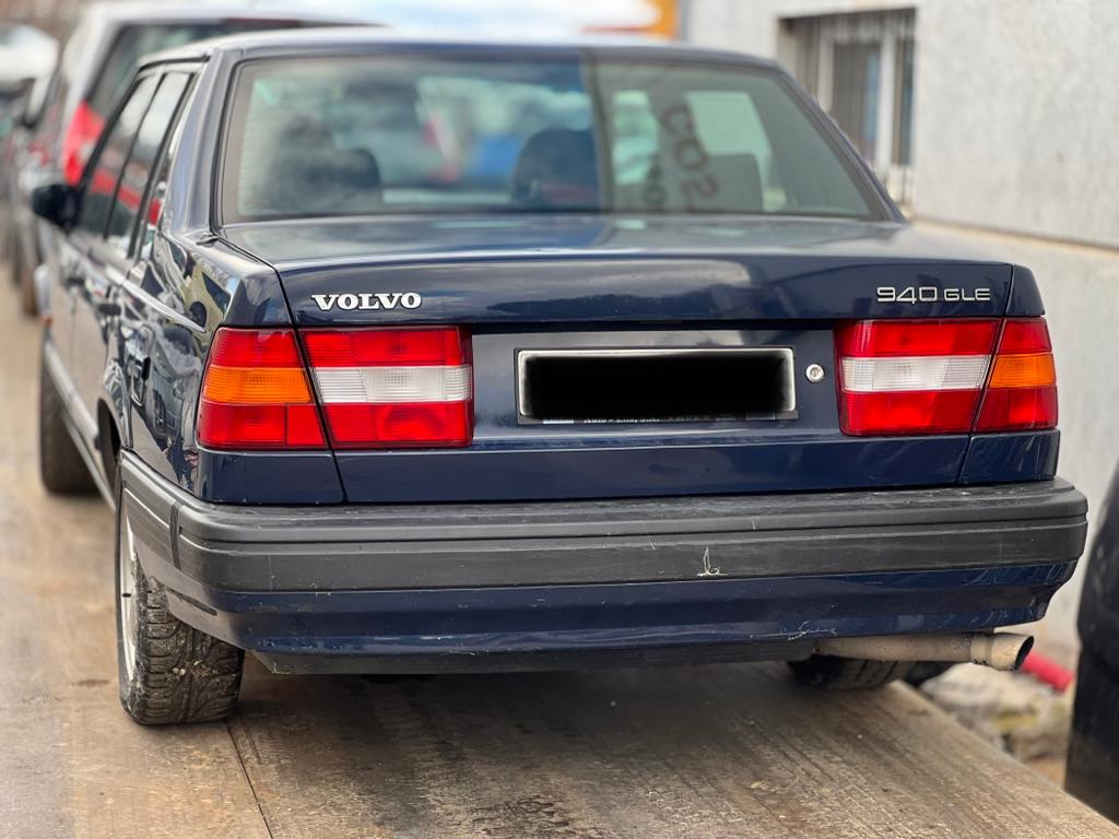 VOLVO Priekšējais motora pārsegs 1358535 23762763