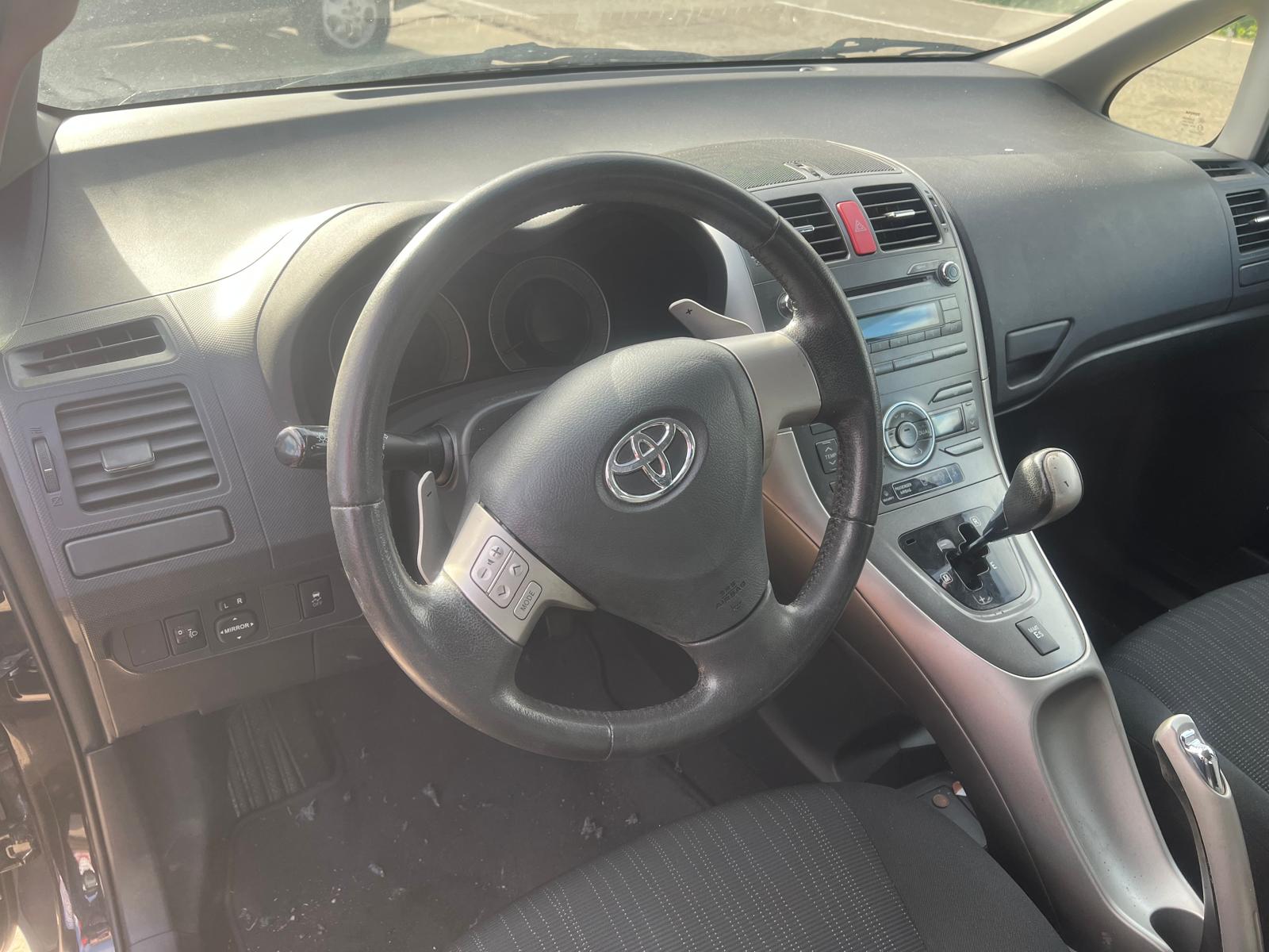 TOYOTA Auris 2 generation (2012-2015) Противотуманка бампера передняя правая 812100D041 25800568