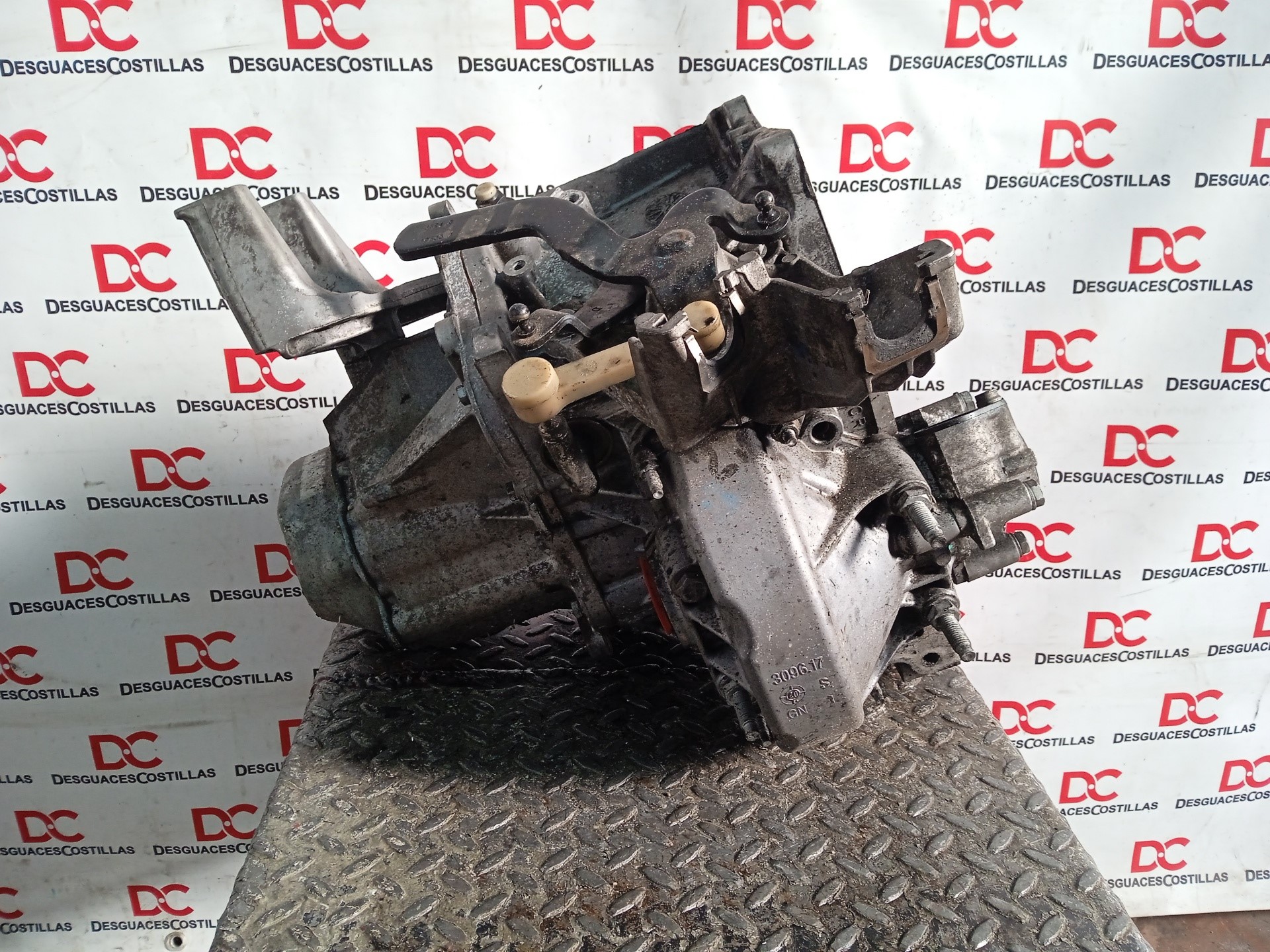 BMW C5 1 generation (2001-2008) Gearbox 20DM65 22857393