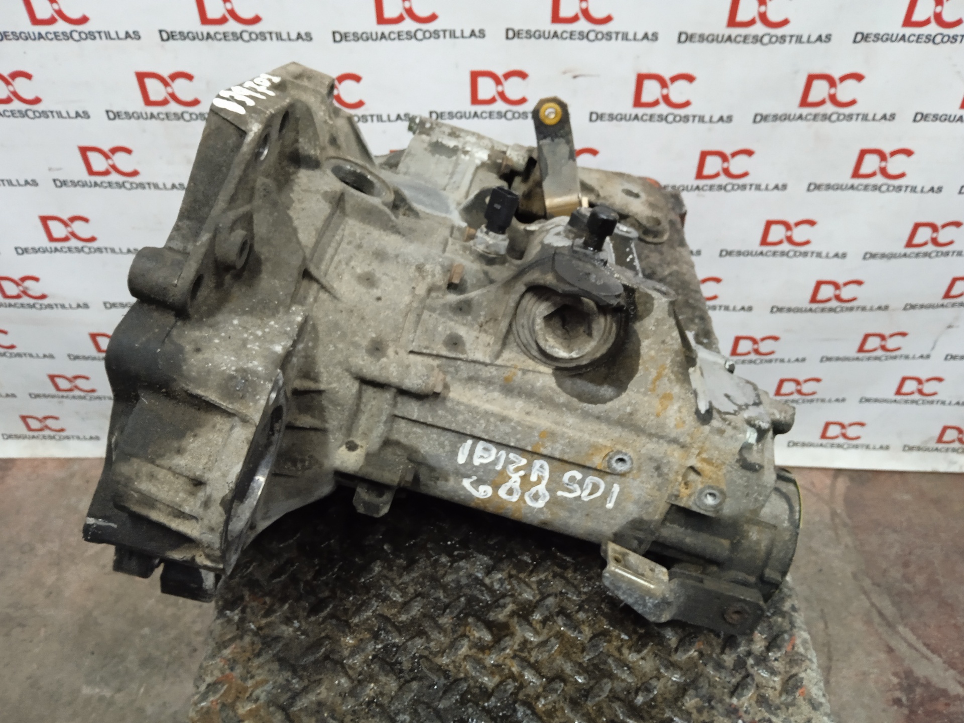 NISSAN Cordoba 1 generation (1993-2003) Gearbox EAY 20022038