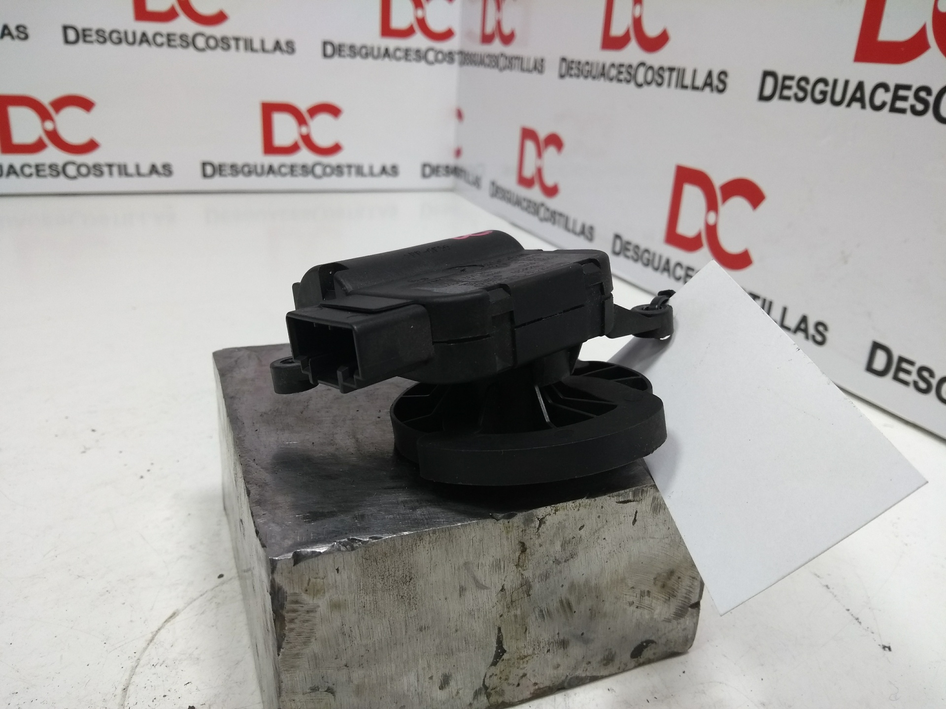 AUDI A4 B6/8E (2000-2005) Salono pečiuko varikliukas 8E2820511C,0132801310,663828U/31010602 20061185