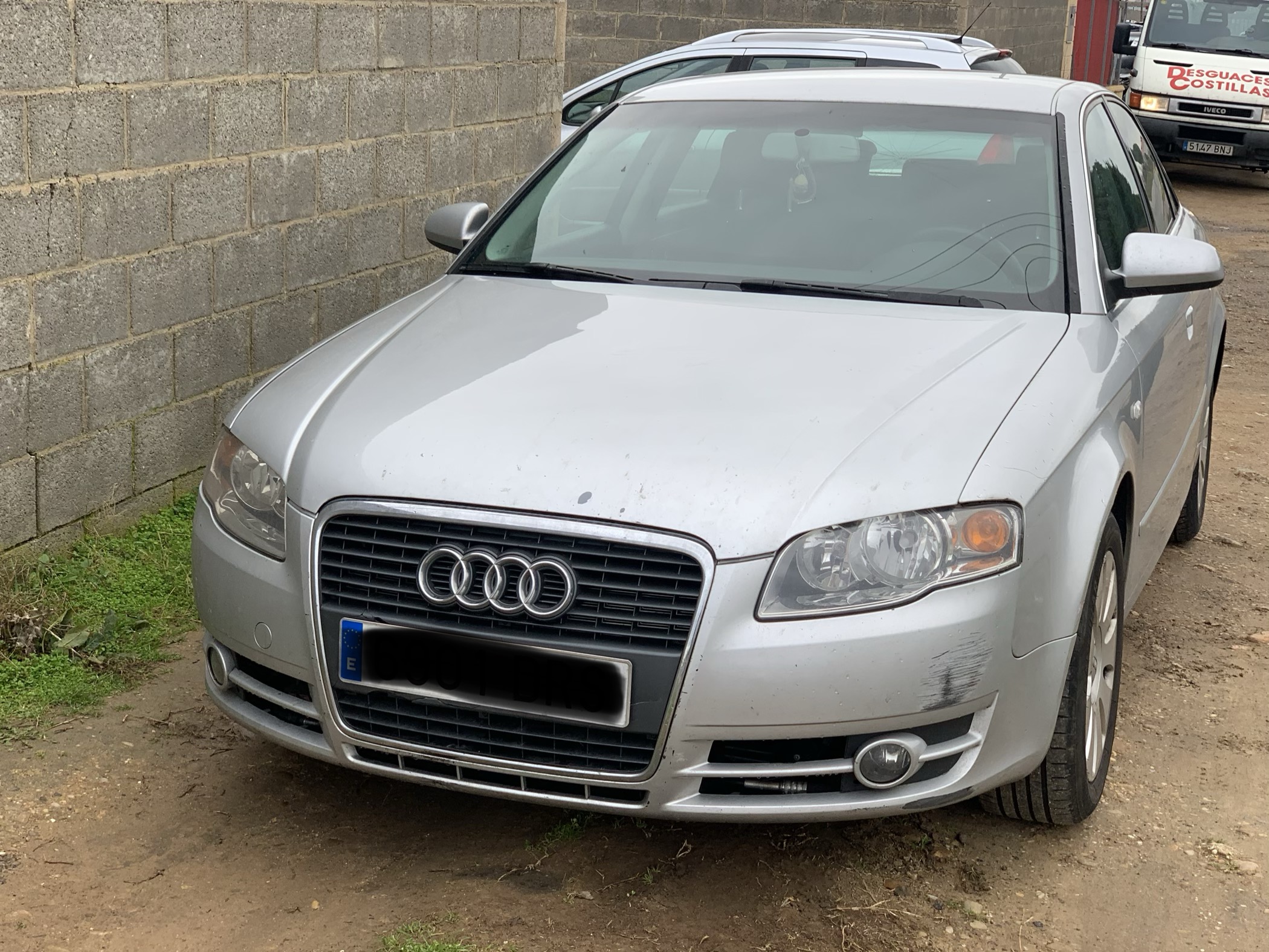 AUDI A4 B6/8E (2000-2005) Bakre högra dörrens yttre handtag GRISPLATA 20062515