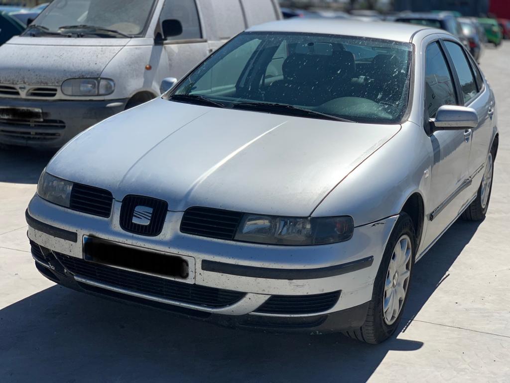 NISSAN Leon 1 generation (1999-2005) Høyre sidespeil GRIS 20071170