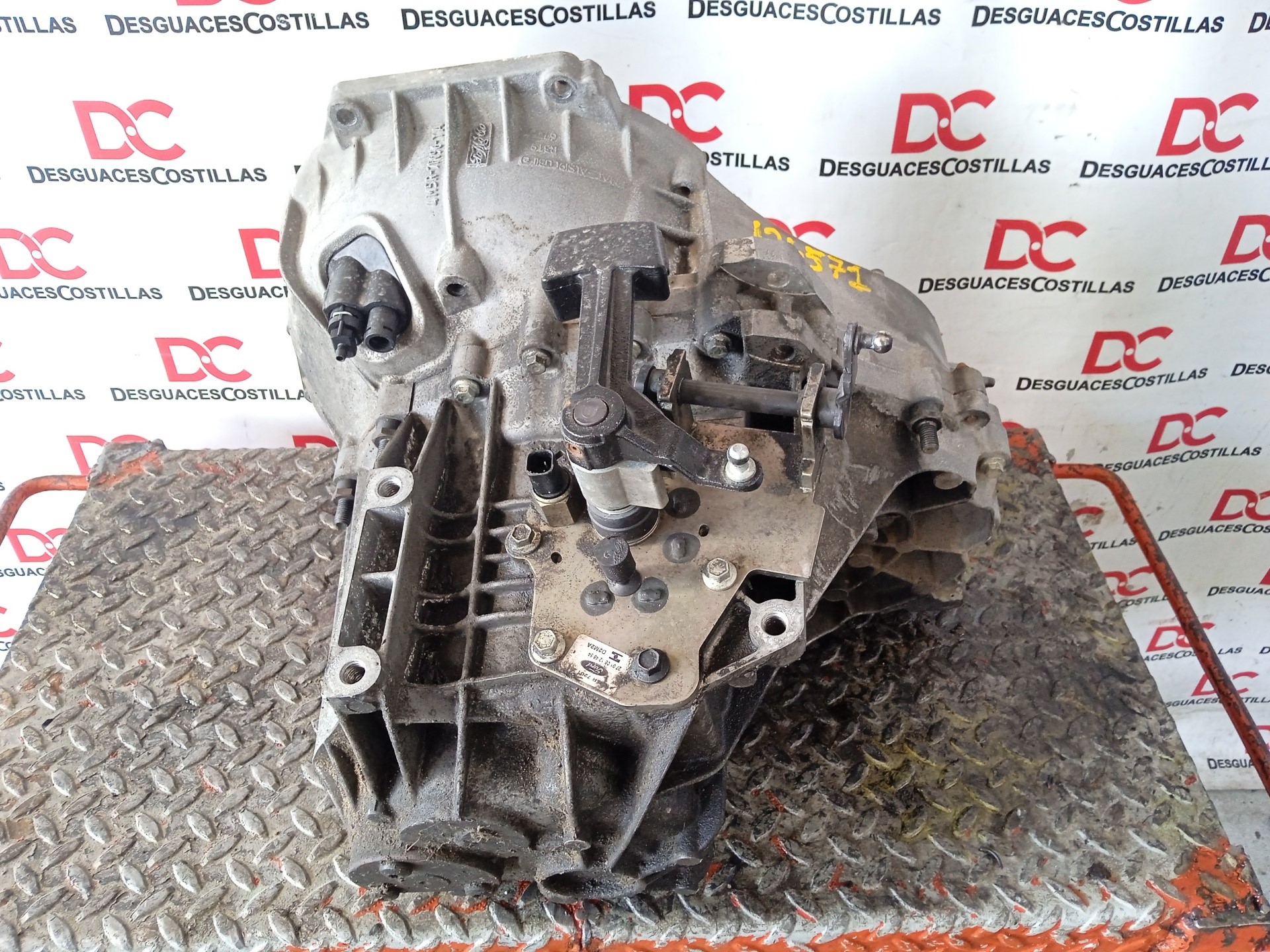 PEUGEOT Focus 2 generation (2004-2011) Gearbox 4M5R7002YA 22857402