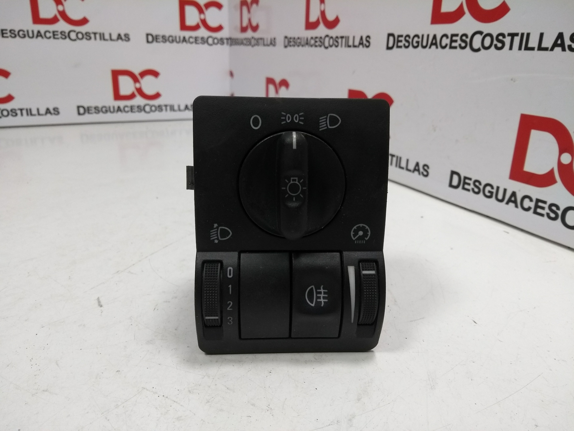 PEUGEOT Corsa C (2000-2006) Headlight Switch Control Unit 9116612 22860023