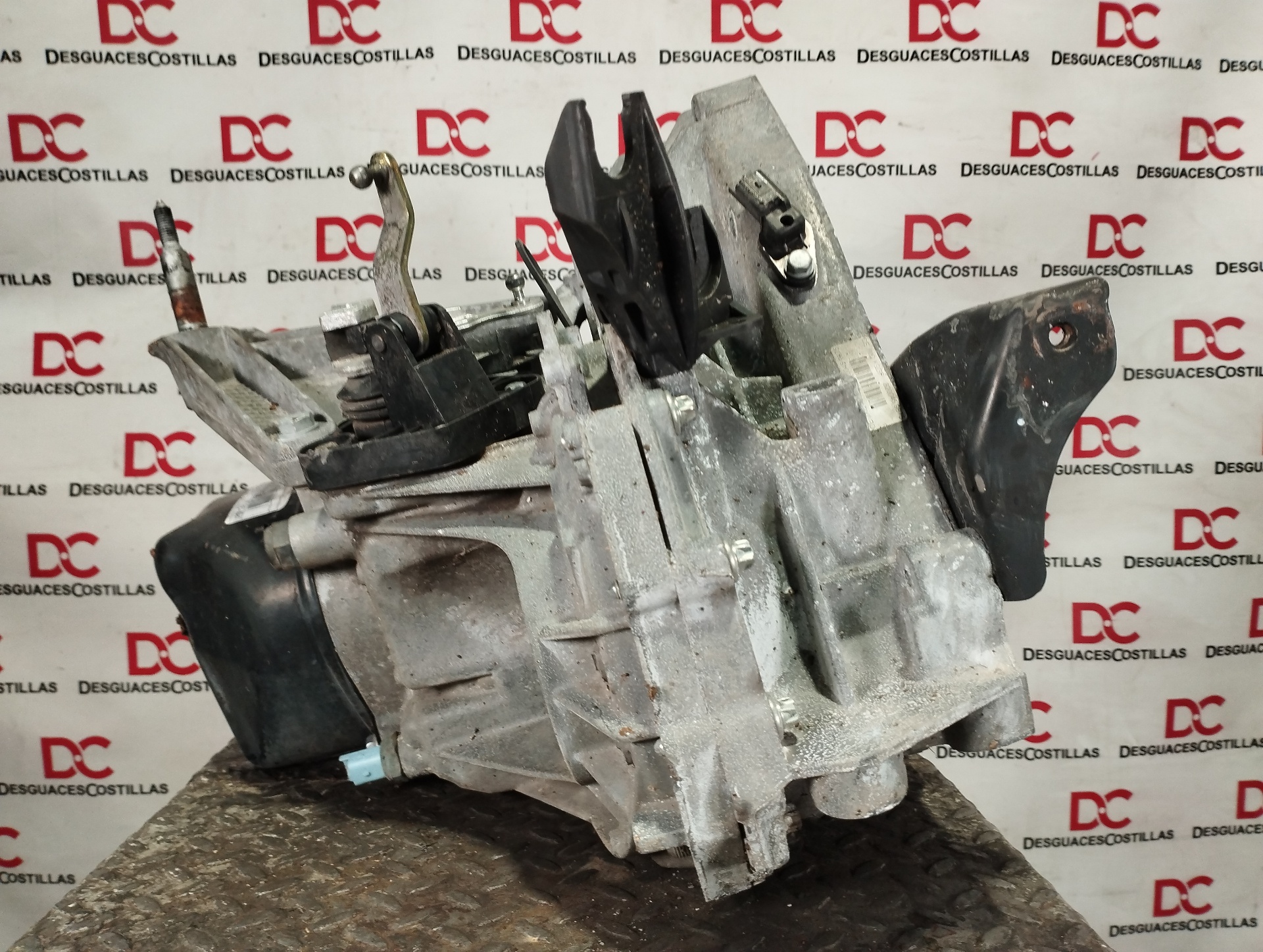 AUDI Clio 3 generation (2005-2012) Скоростна кутия JR5124 22860324