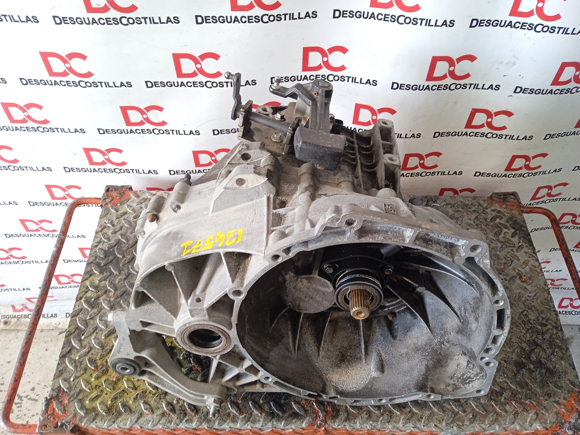 PEUGEOT Focus 2 generation (2004-2011) Gearbox 4M5R7002YA 22857402