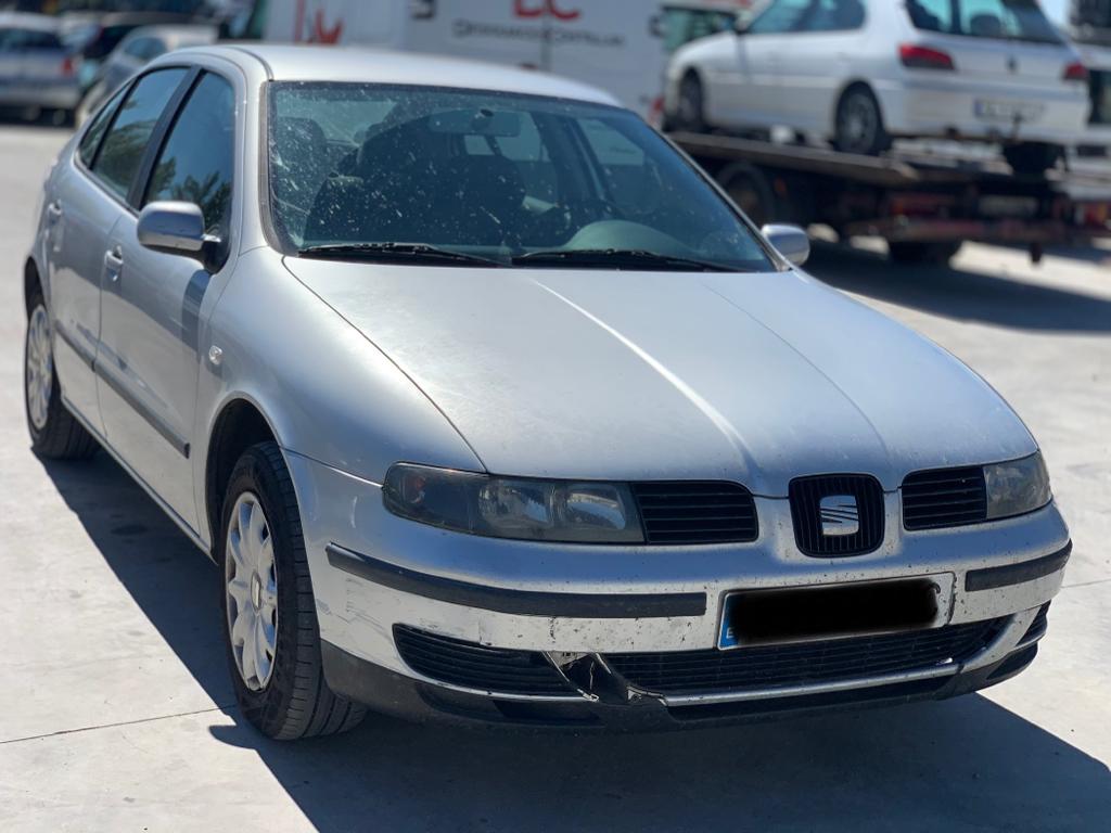 NISSAN Leon 1 generation (1999-2005) Høyre sidespeil GRIS 20071170