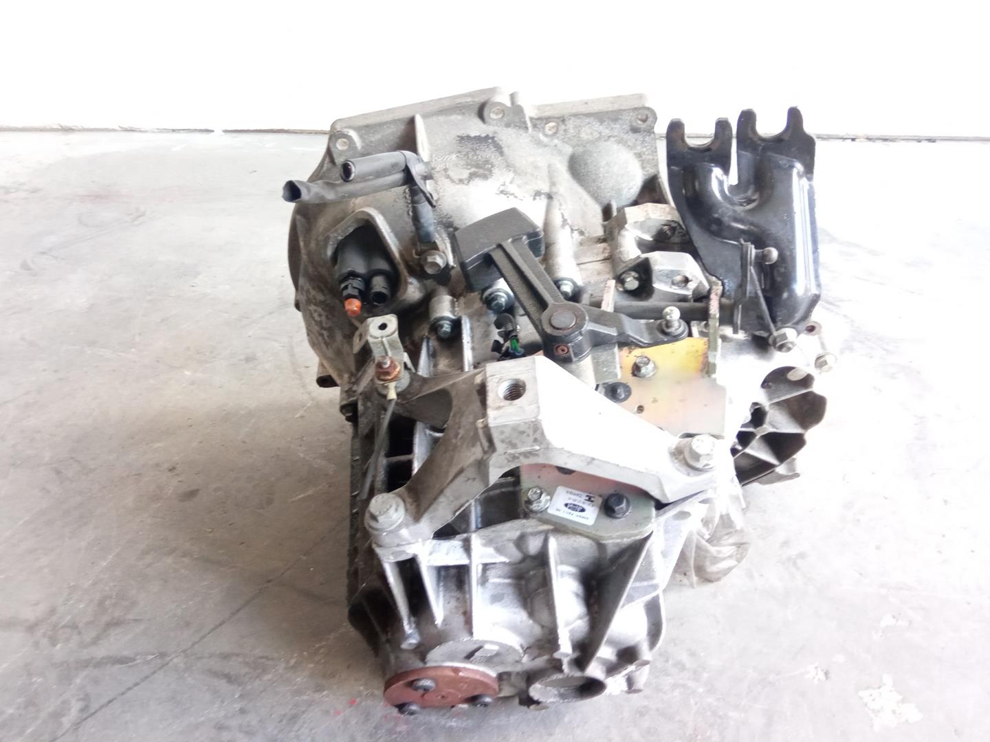 FORD Focus 2 generation (2004-2011) Gearbox 6M5R7002YC, 3M5R7F096 18445655