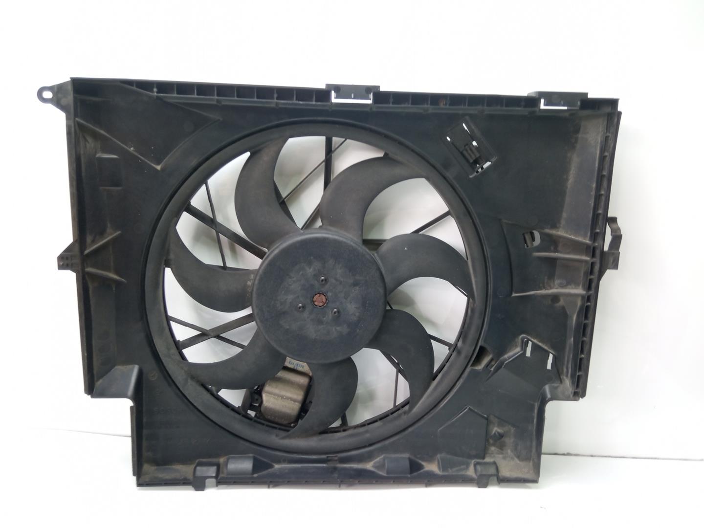 BMW 1 Series E81/E82/E87/E88 (2004-2013) Ventilateur diffuseur 1137328144,75617119,0130303941 22705353