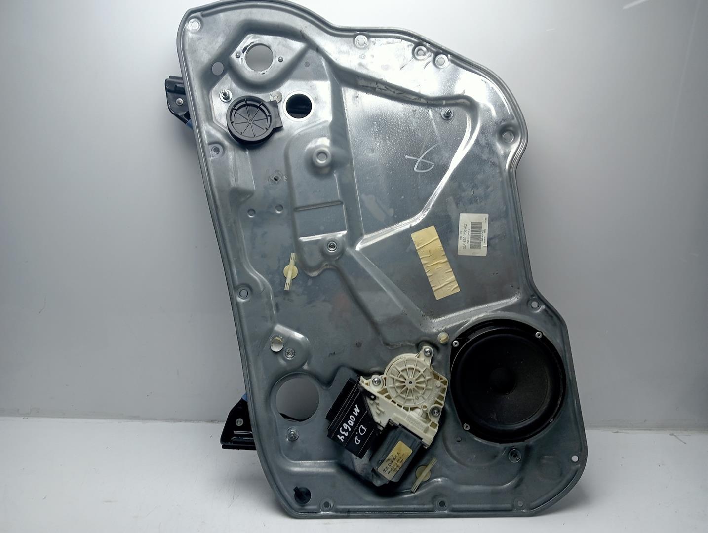 SEAT Cordoba 2 generation (1999-2009) Front Right Door Window Control Motor 6Q2959801A, 6L4837752AQ 22707595