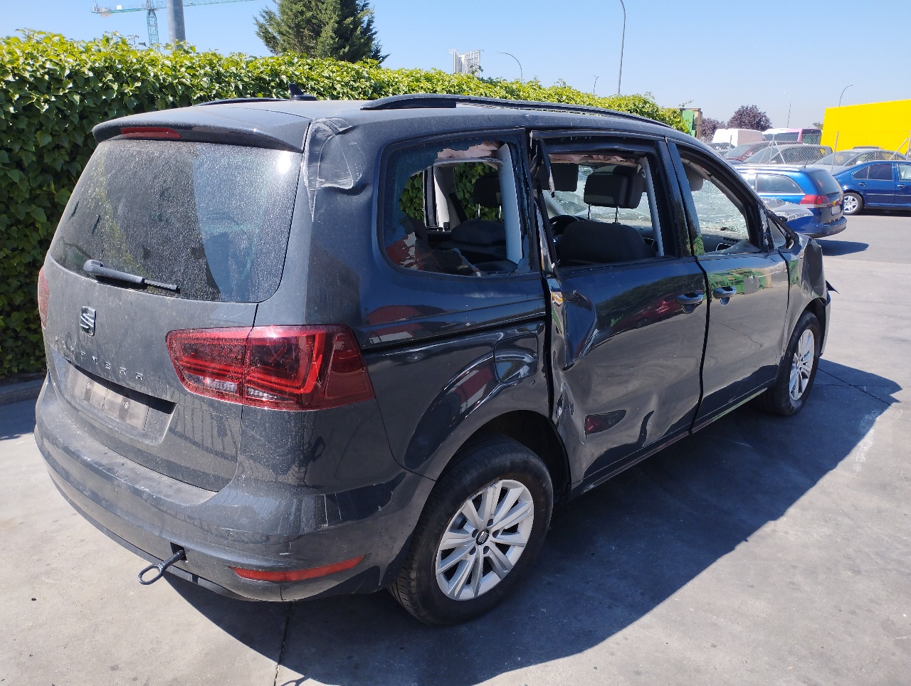 SEAT Alhambra 2 generation (2010-2021) Citas motora nodalījuma detaļas 7N0127400D 20700135