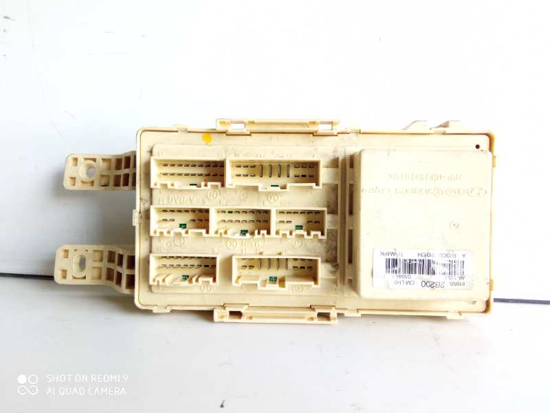 HYUNDAI Santa Fe CM (2006-2013) Fuse Box 919502B200 25041456