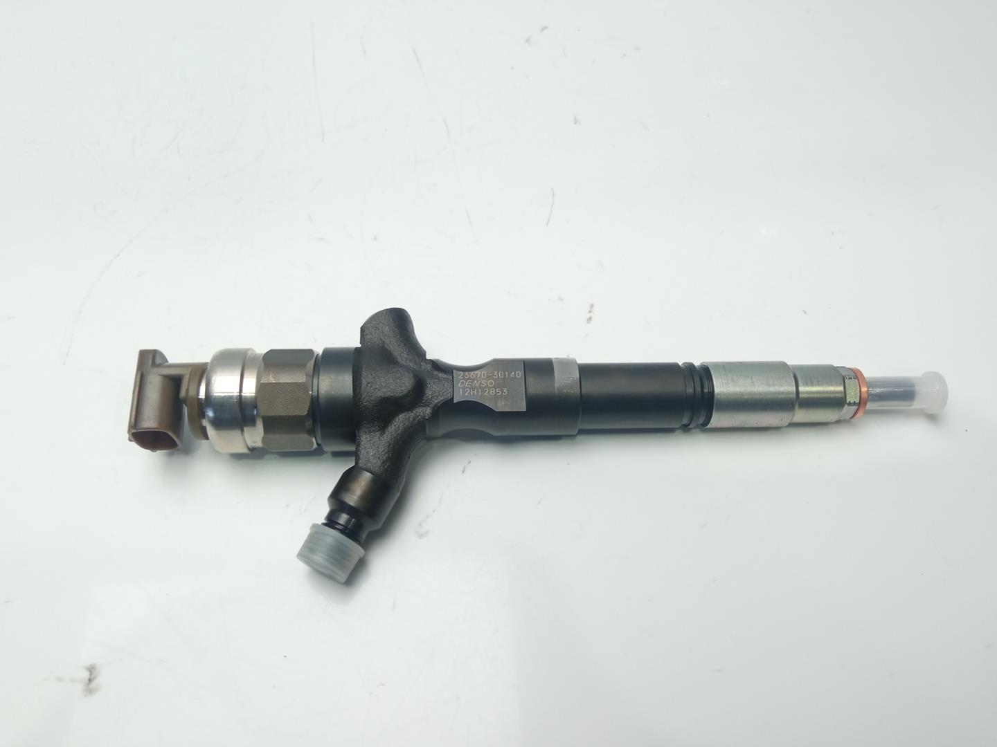 TOYOTA Land Cruiser 70 Series (1984-2024) Fuel Injector 2367039185,2367030140,12H12853 22704137