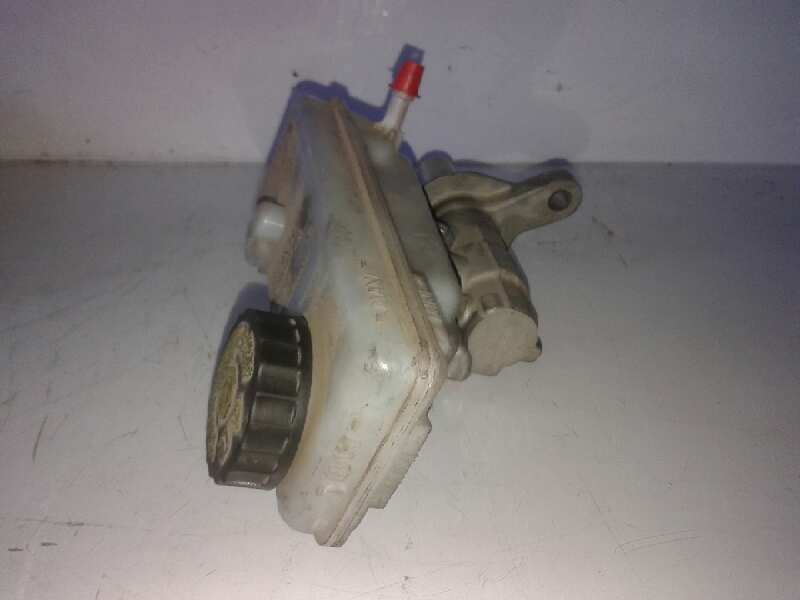 RENAULT Kangoo 1 generation (1998-2009) Bremsesylinder 0204051558 18399284