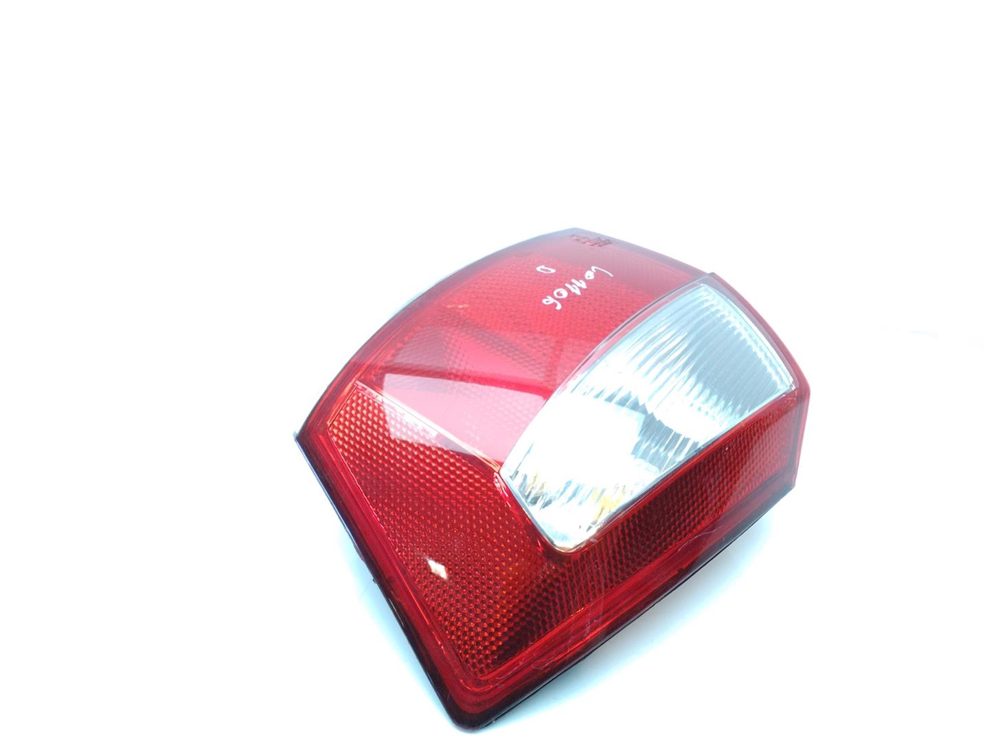 AUDI A4 B6/8E (2000-2005) Rear Right Taillight Lamp 8E5945218 18484240