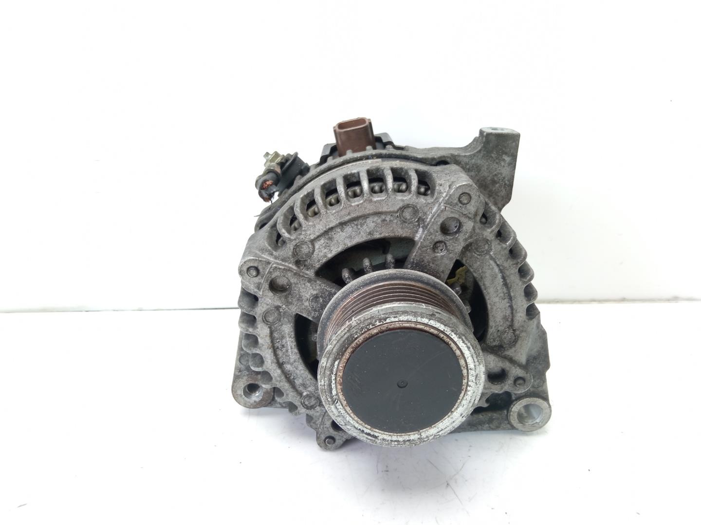 TOYOTA Yaris 2 generation (2005-2012) Генератор 270600N040 22706675