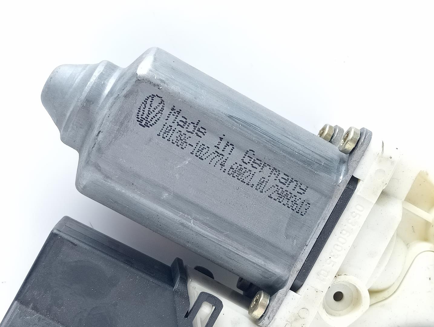 SEAT Cordoba 2 generation (1999-2009) Motor de control geam ușă dreapta față 6Q2959801A, 990125100 22707119