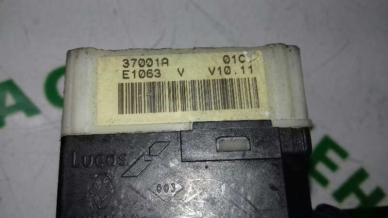 RENAULT Scenic 1 generation (1996-2003) Headlight Switch Control Unit 37001A, E1063V 18369987