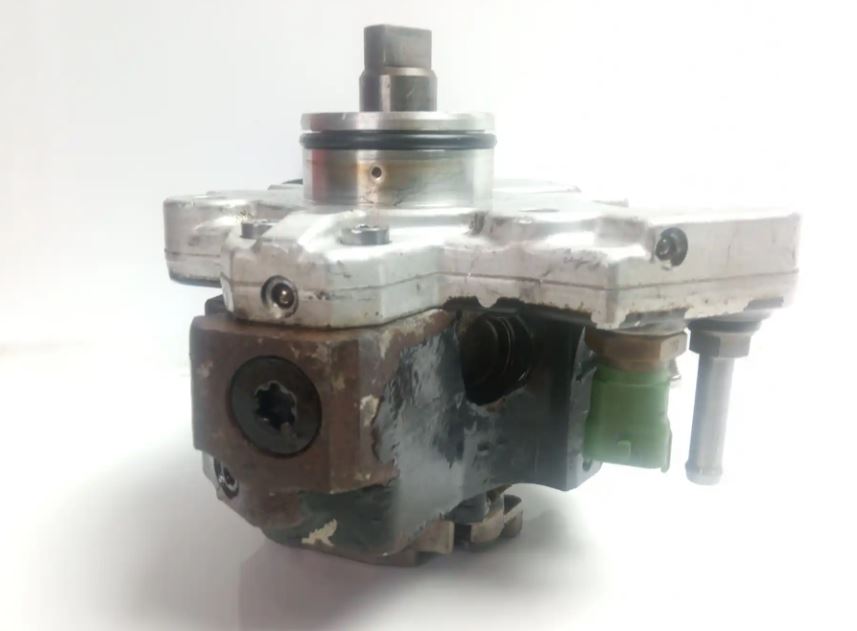 TOYOTA Yaris 2 generation (2005-2012) High Pressure Fuel Pump 2210033040, 445010105 18473473