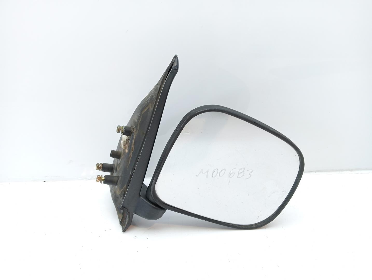 NISSAN Serena 1 generation (1991-2002) Right Side Wing Mirror 963018C800 22706717