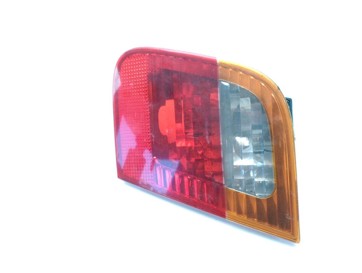 BMW 3 Series E46 (1997-2006) Rear Right Taillight Lamp 63216907946 24006386