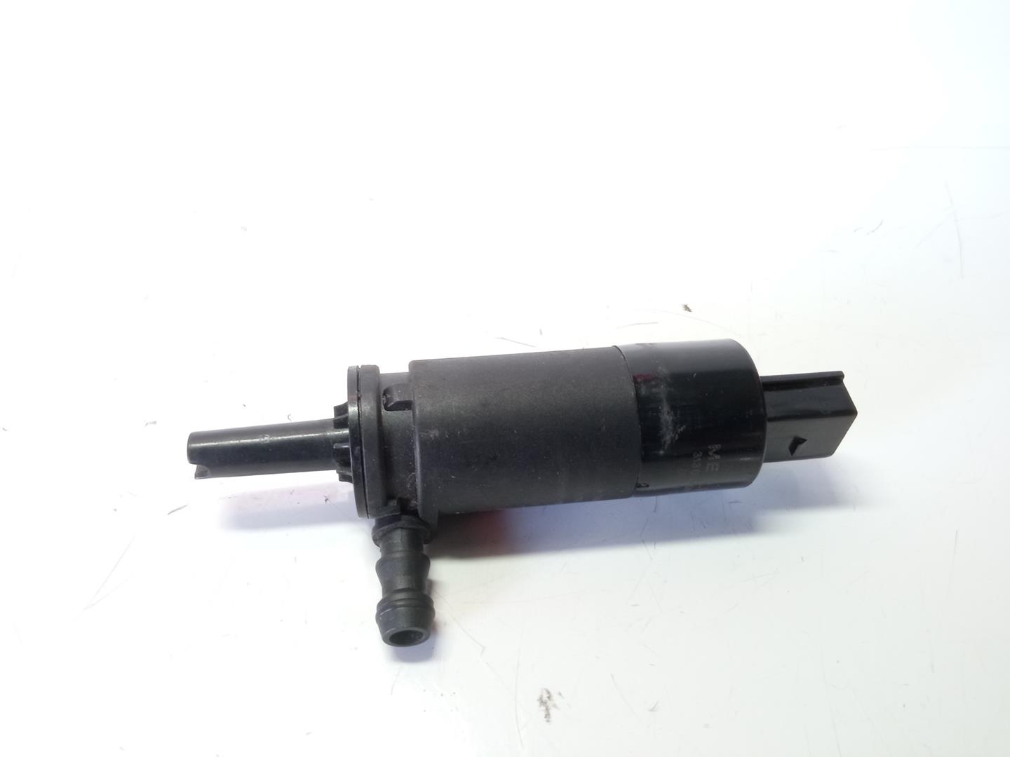 VOLKSWAGEN Bora 1 generation (1998-2005) Motor rezervor de spalare 3130670001,3130670001 18466730