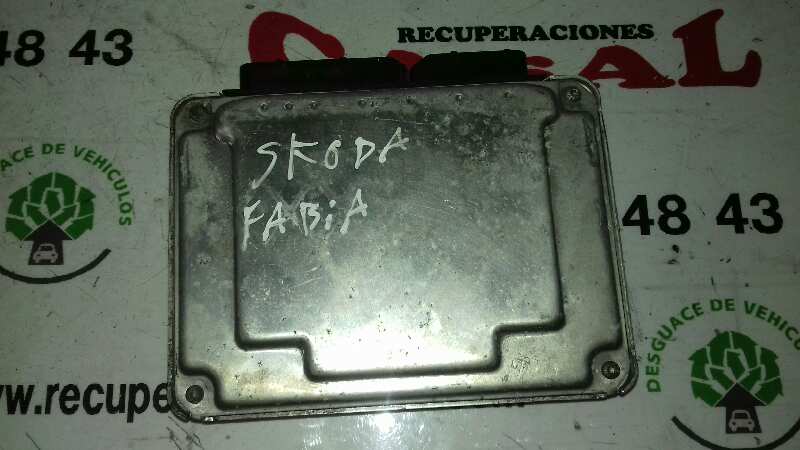 SKODA Fabia 6Y (1999-2007) Motorkontrolenhed ECU 0281012749,045906019CD 18357393