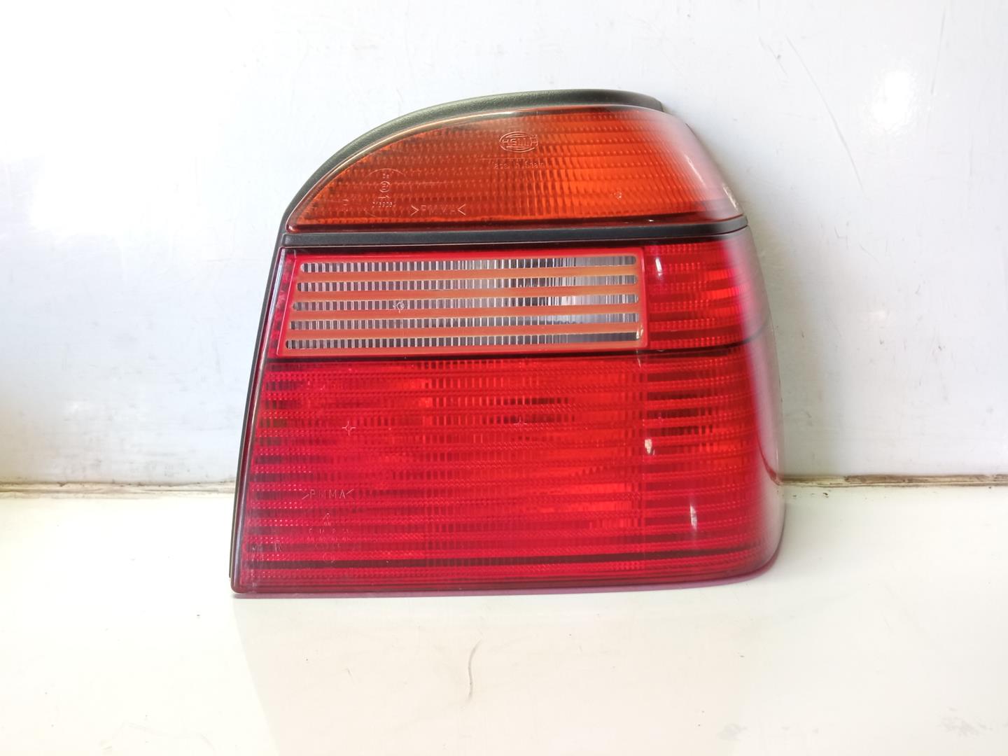 VOLKSWAGEN Golf 3 generation (1991-1998) Rear Right Taillight Lamp 1H6945257 18442310