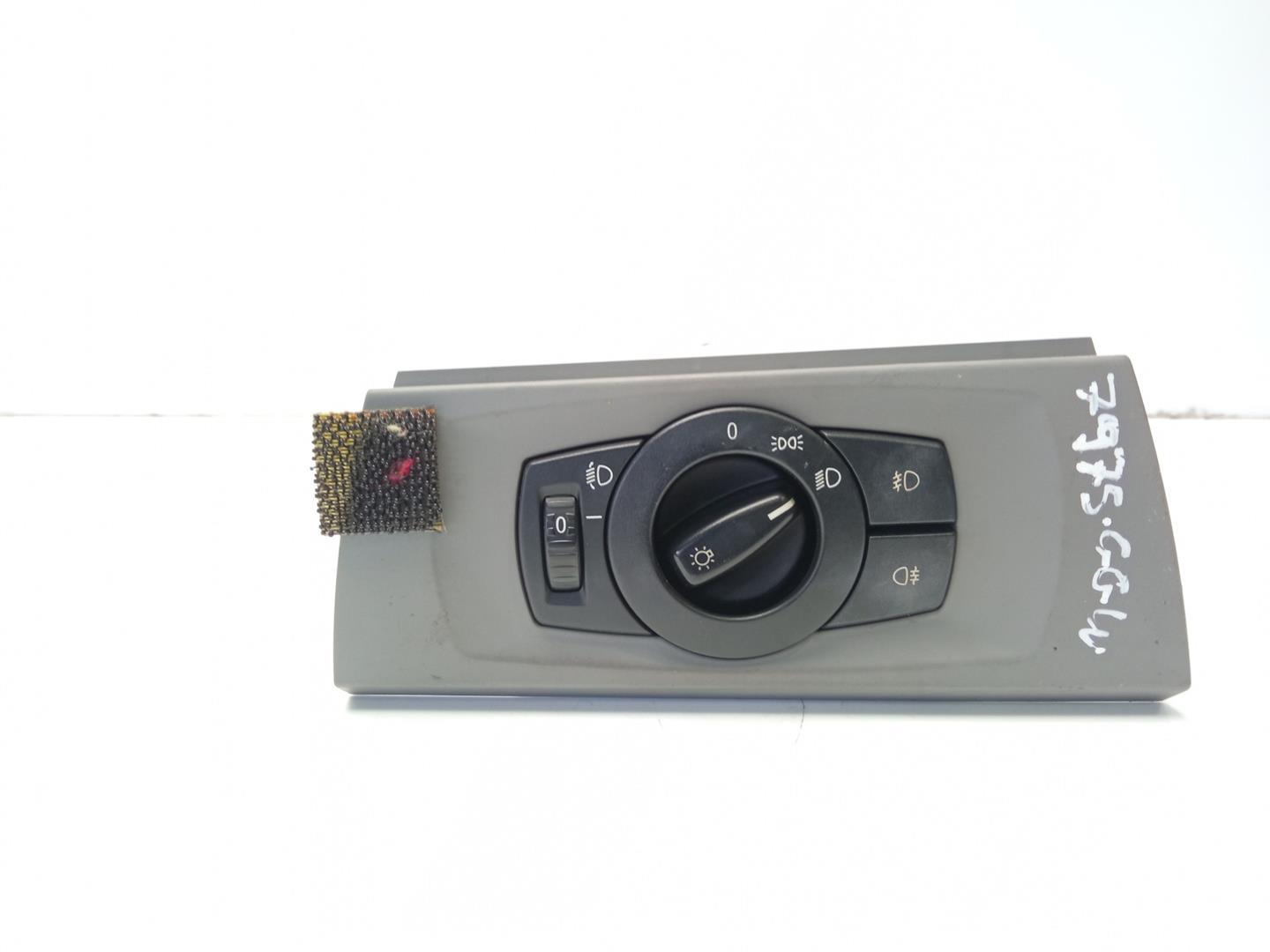 BMW 3 Series E90/E91/E92/E93 (2004-2013) Headlight Switch Control Unit 61316932794, 693279403 18477526