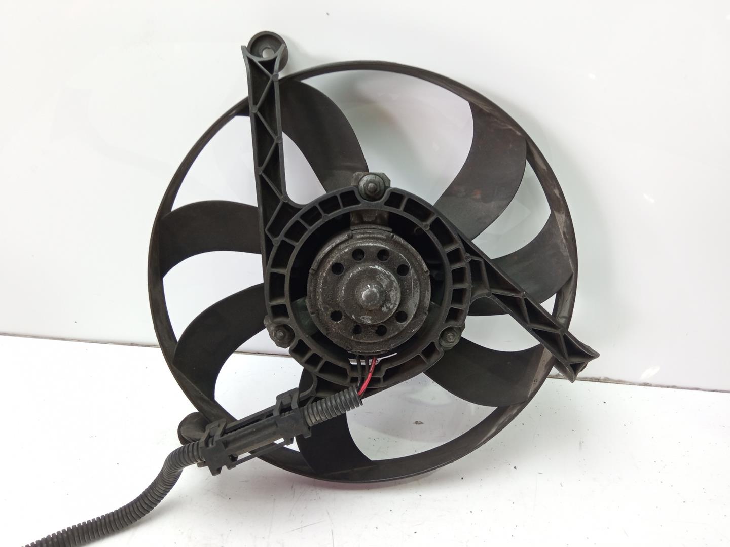 VOLKSWAGEN Golf 4 generation (1997-2006) Diffuser Fan 1J0121206D 18487562