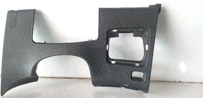 HYUNDAI i40 VF (1 generation) (2011-2020) Other Trim Parts 847513Z000 24960688