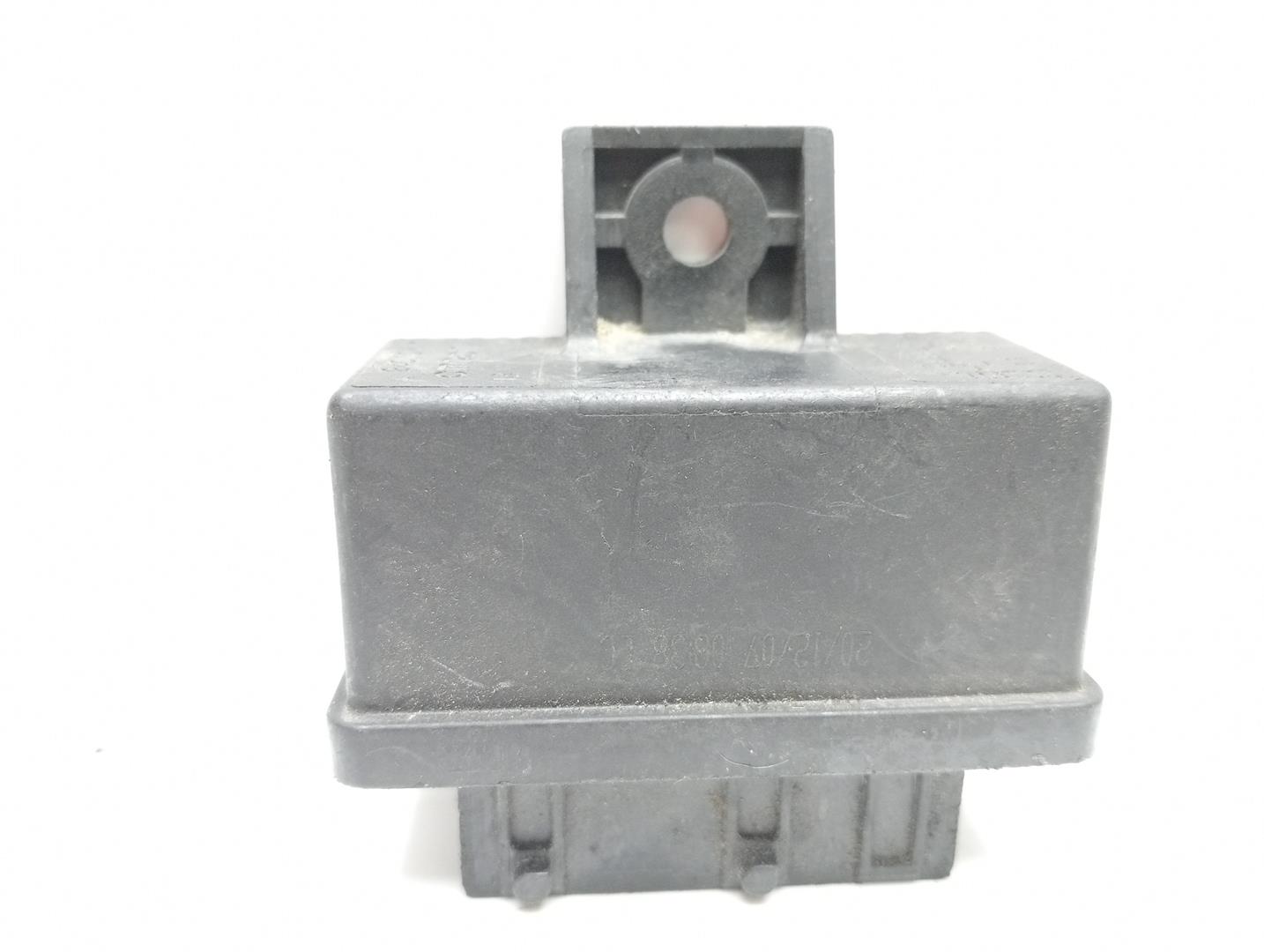 PEUGEOT 206 1 generation (1998-2009) Relays 240107 22707685