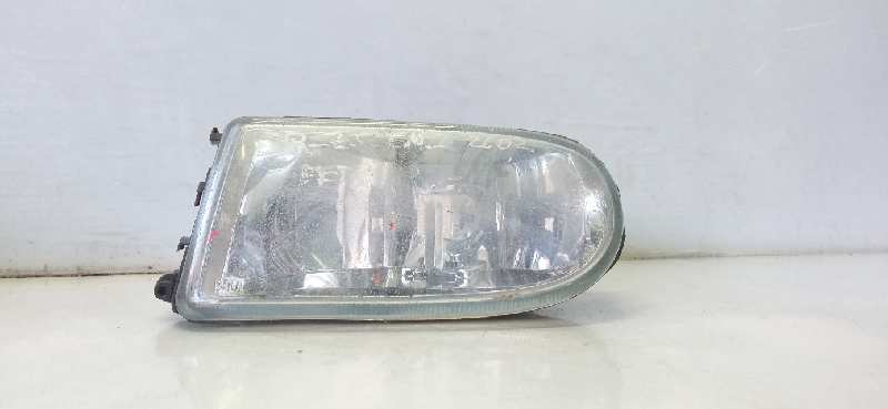 RENAULT Espace 3 generation (1996-2002) Front Right Fog Light 088021,89304809 18431862