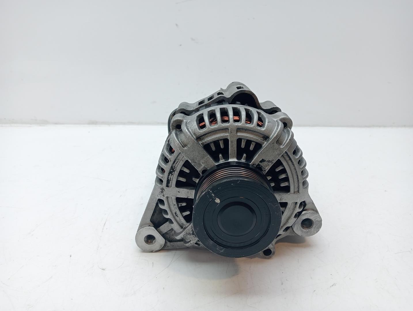 KIA Sportage 2 generation (2004-2010) Ģenerators 3730027011, 021319111 22706357