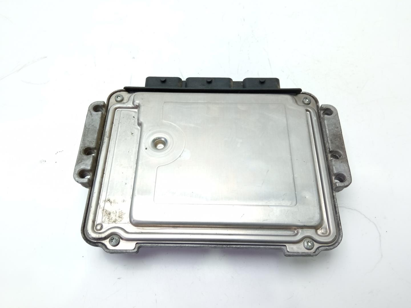 RENAULT Megane 2 generation (2002-2012) Engine Control Unit ECU 8200391966,0281011776 18487484