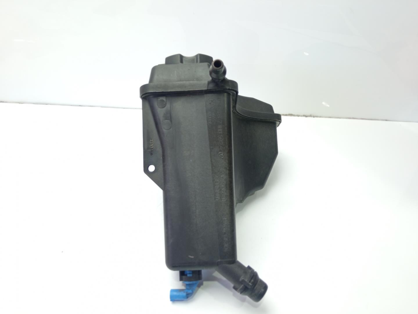 BMW 3 Series E90/E91/E92/E93 (2004-2013) Expansion Tank 17138570079, 10808611, 7810592 18477599