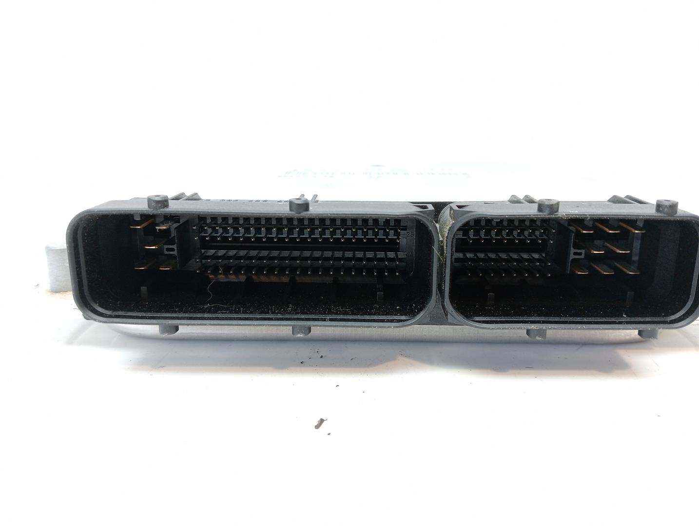 AUDI A4 B6/8E (2000-2005) Moottorin ohjausyksikkö ECU 038906019FP,0281010729 22706866