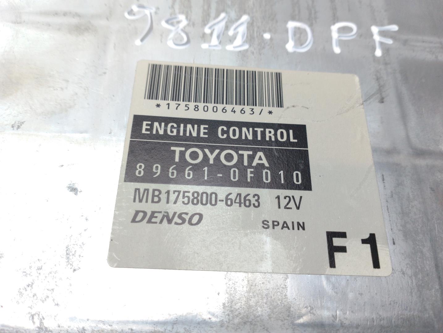 TOYOTA Corolla E120 (2000-2008) Variklio kompiuteris 896610F010 18484953