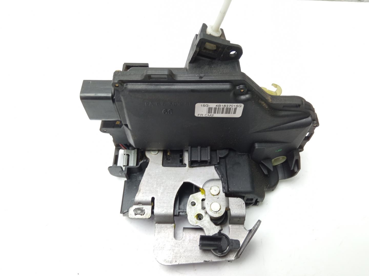 AUDI A4 B6/8E (2000-2005) Vasemman etuoven lukko 4B1837015G 18452044