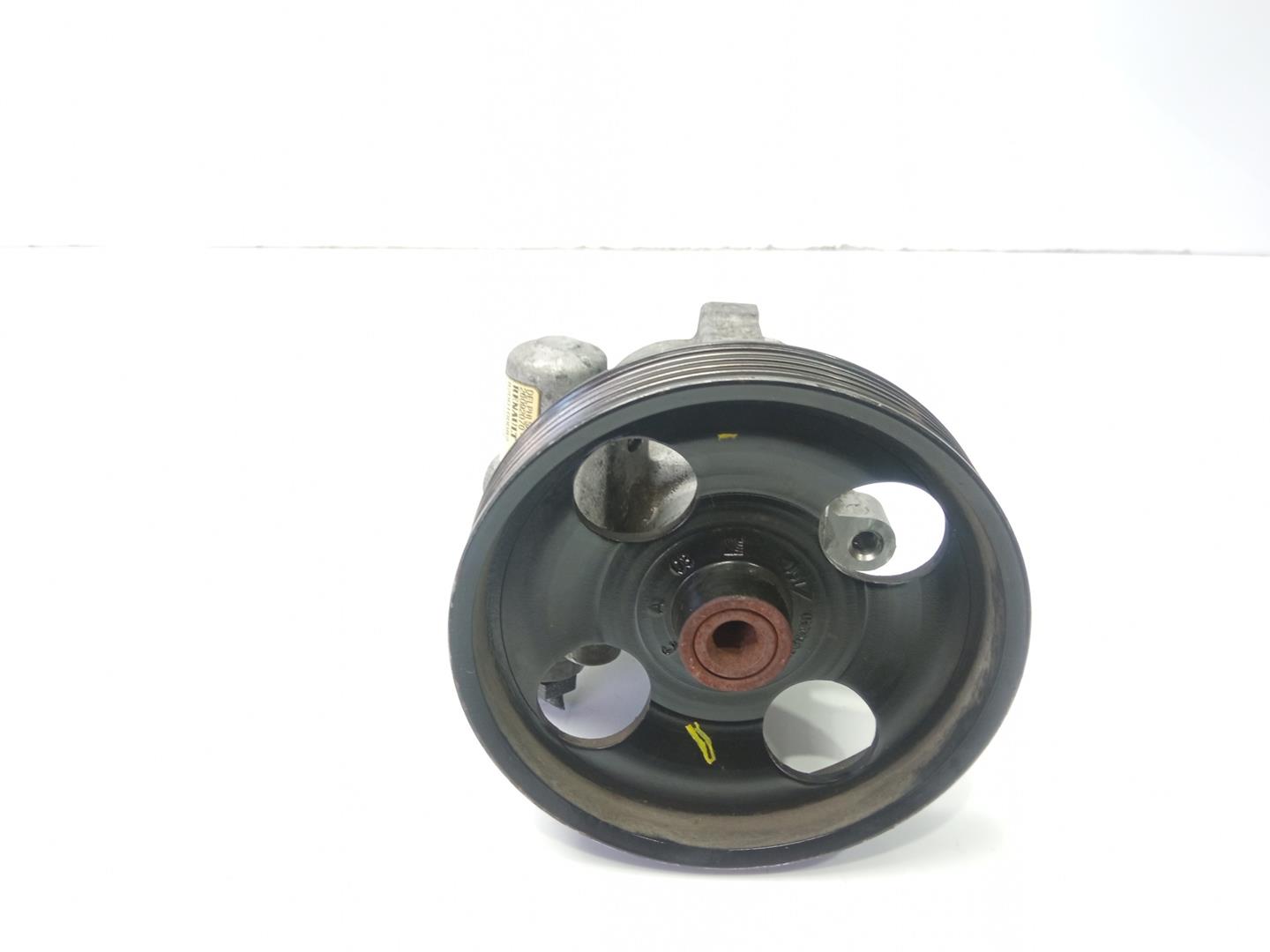 RENAULT Megane 1 generation (1995-2003) Power Steering Pump 8200100082,8200096704 18483442