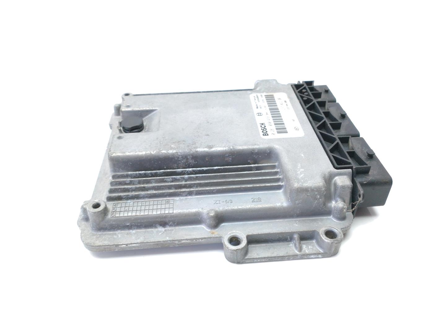 DACIA Sandero 1 generation (2008-2012) Engine Control Unit ECU 237102213R,237104128R 24006494