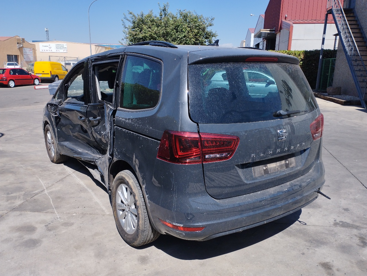 SEAT Alhambra 2 generation (2010-2021) Citas motora nodalījuma detaļas 7N0127400D 20700135